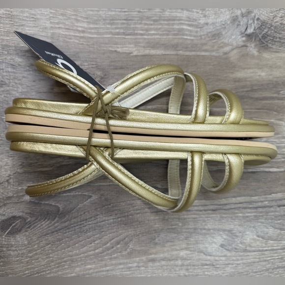 NEW! OluKai Tiare Slingback Sandal Women’s size 7 NWT - Picture 7 of 9